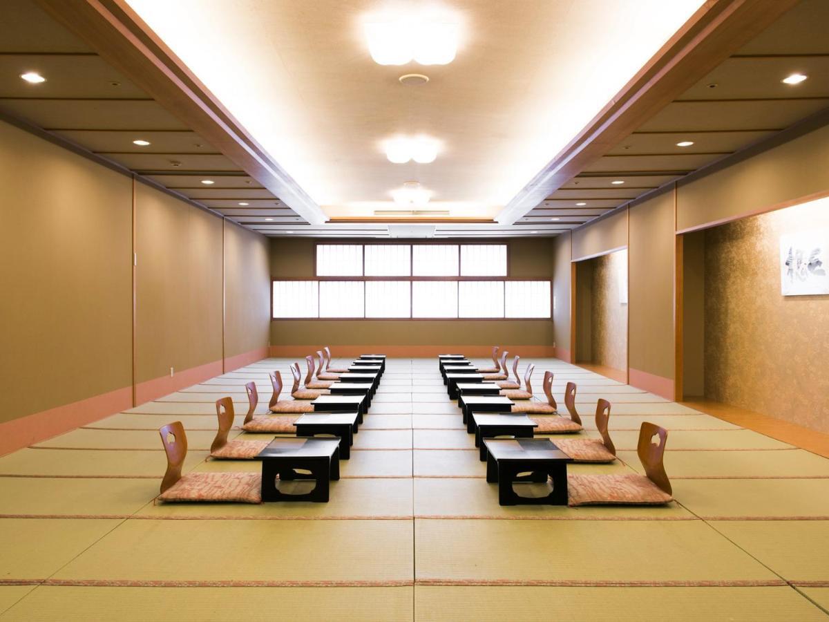Hanamomiji Sapporo Bagian luar foto